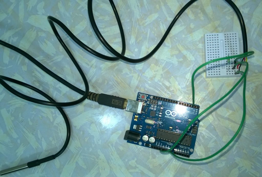 Arduino and a DS18B20 sensor 1